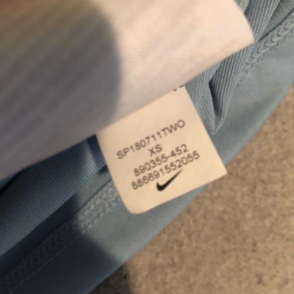 Mock neck Nike dry-fit running top XS - Picture 4 of 4